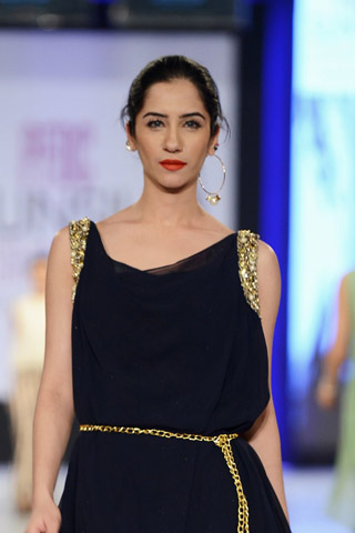 Zonia Anwar Collection at PFDC Sunsilk Fashion Week