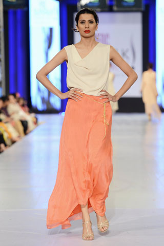 Zonia Anwar Collection at PFDC Sunsilk Fashion Week Day 3