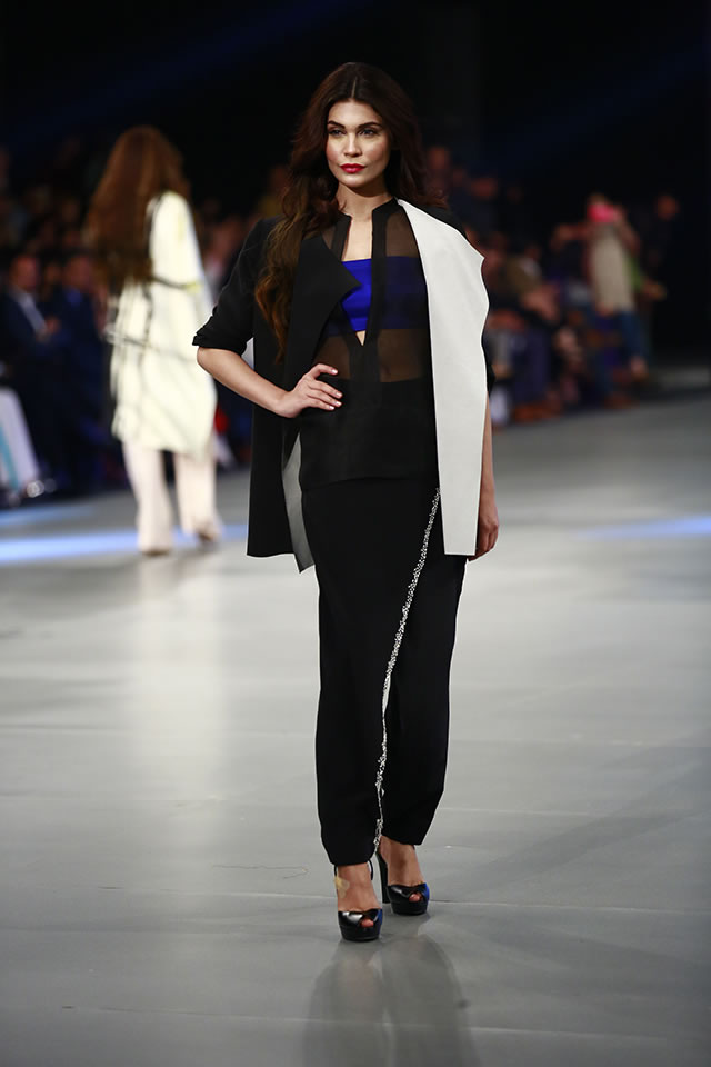 2016 PFDC Sunsilk Fashion Week Sania Maskatiya Latest Dresses