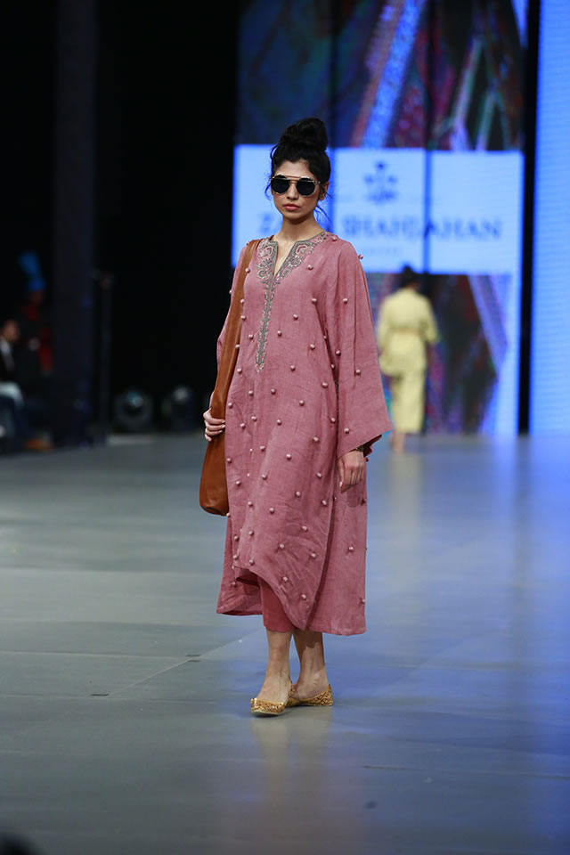 2016 PFDC Sunsilk Fashion Week Zara Shahjahan Dresses Collection Photos
