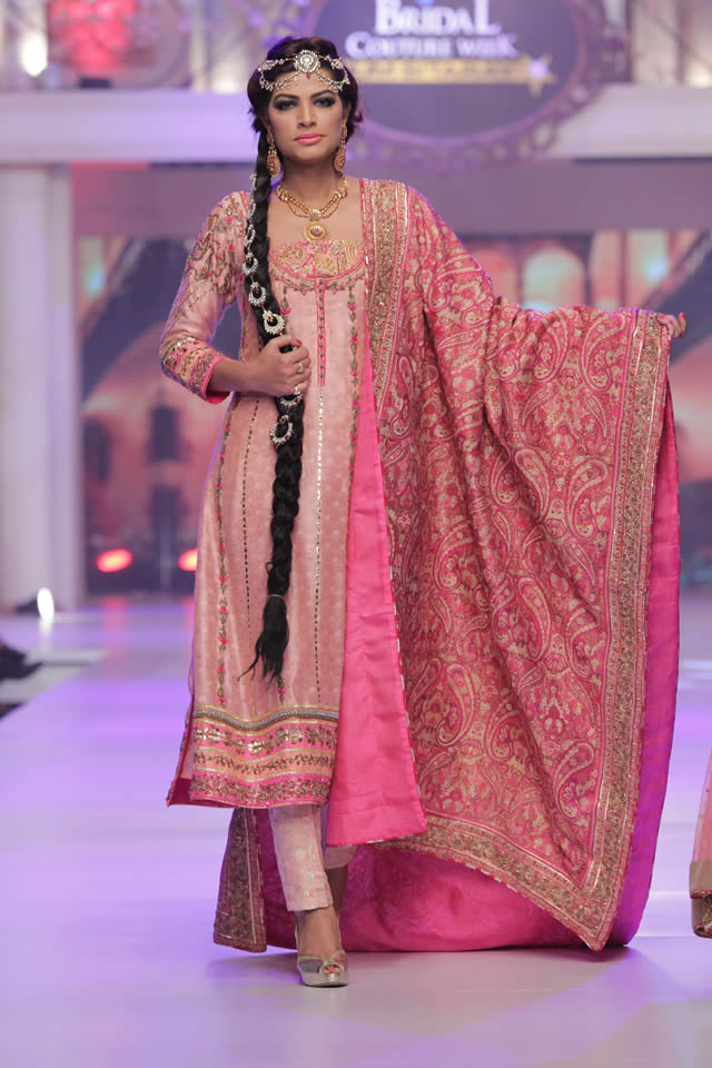 Fashion Designer Ayesha Ibrahim Dresses Telenor Bridal Couture Week 2015