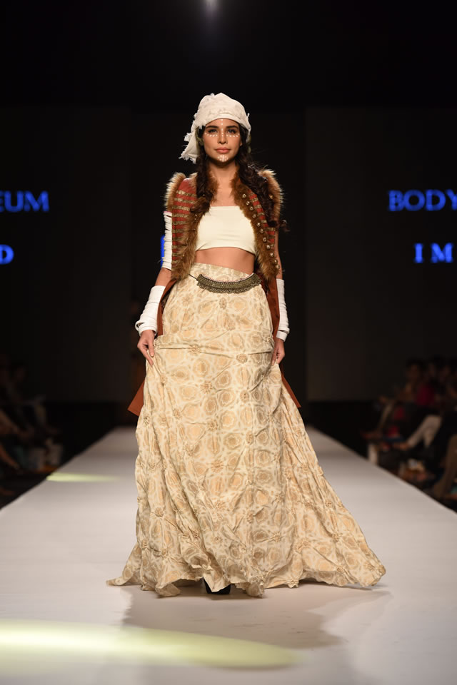 2015 Telenor Fashion Pakistan Week Body Focus Dresses Pics