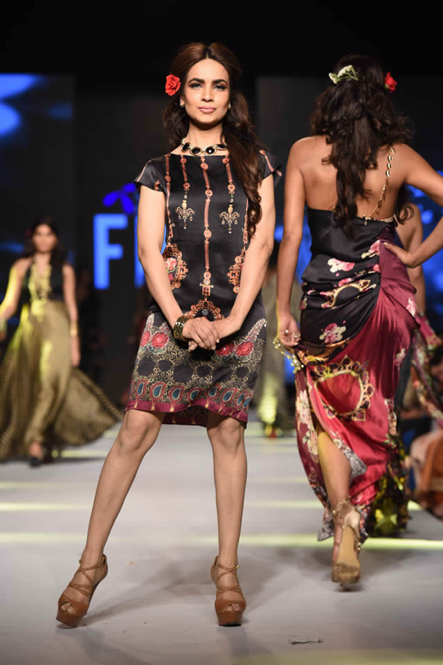 Telenor Fashion Pakistan Week Deepak Perwani Dresses 2015 Gallery
