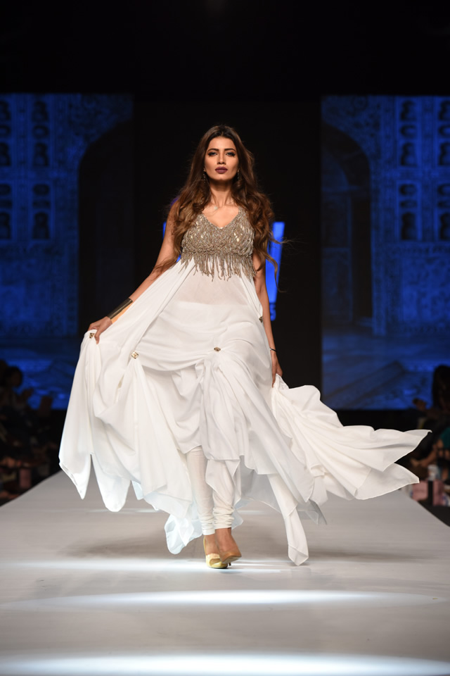 GUL AHMED   2015 Spring & Summer Collection