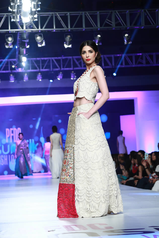 Huma and Amir Adnan Dresses collection PFDC Sunsilk Fashion Week