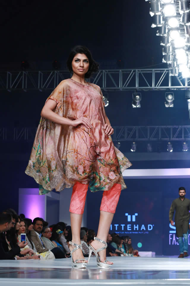 PFDC Sunsilk Fashion Week Ittehad Collection Photos