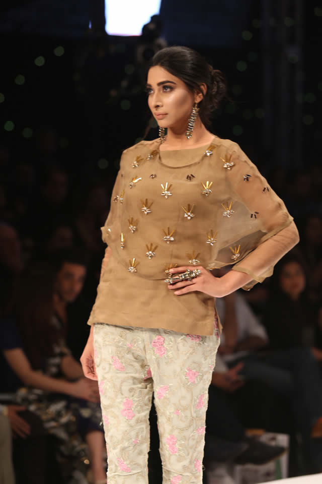 2016 Fashion Pakistan Week Lala Textiles Dresses Gallery