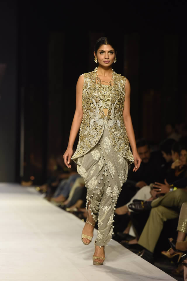 2015 Fashion Pakistan Week WF Nida Azwer Latest Collection Images