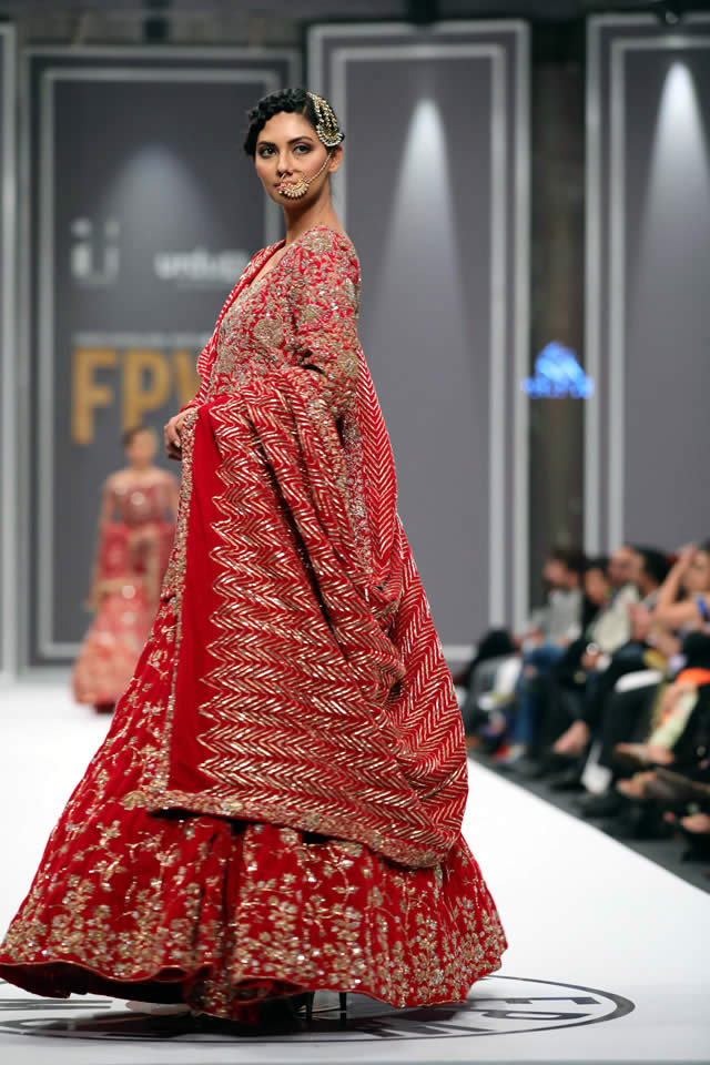 Nida Azwer Dresses Fashion Pakistan Week WF 2016 Images