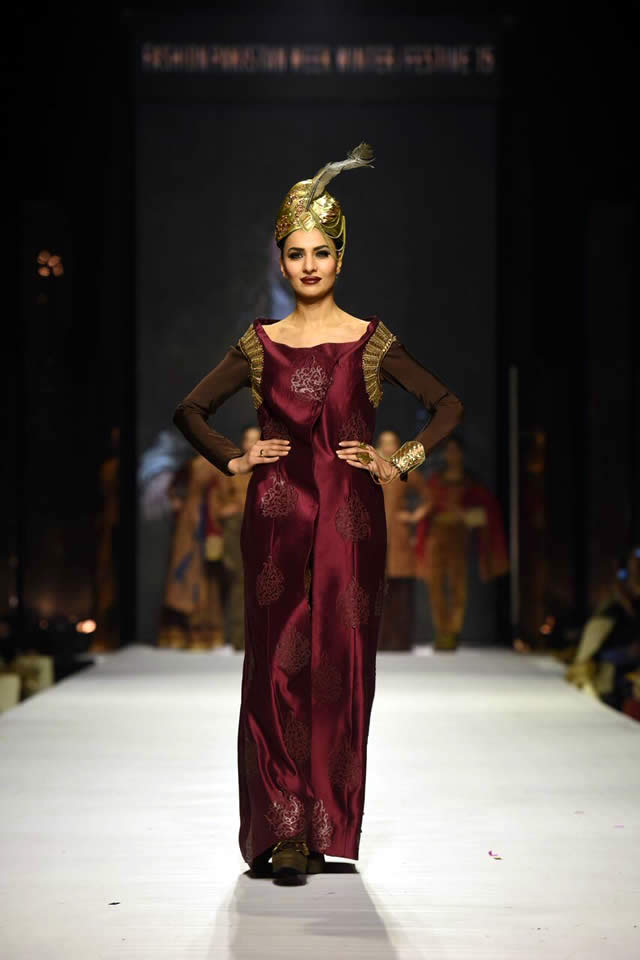 2015 FPW Nilofer Shahid Dresses Gallery