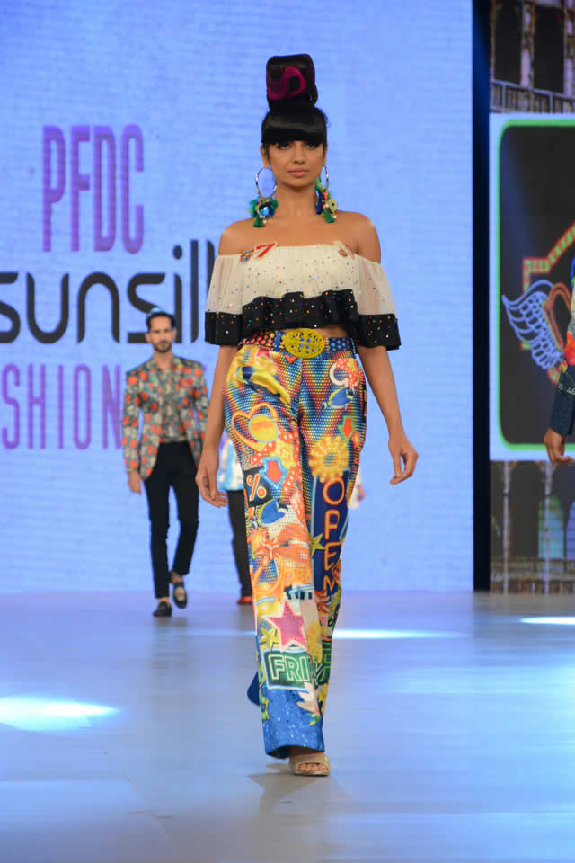 2016 PFDC Sunsilk Fashion Week Nomi Ansari Collection Photo Gallery