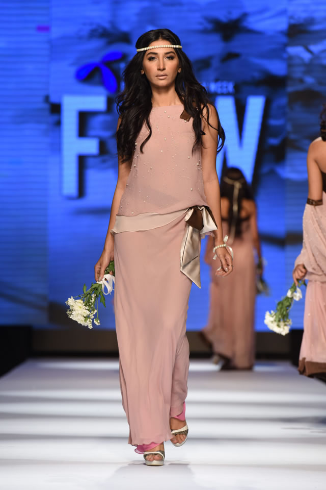 Sadaf Malaterre Telenor Fashion Pakistan Week Collection 2015