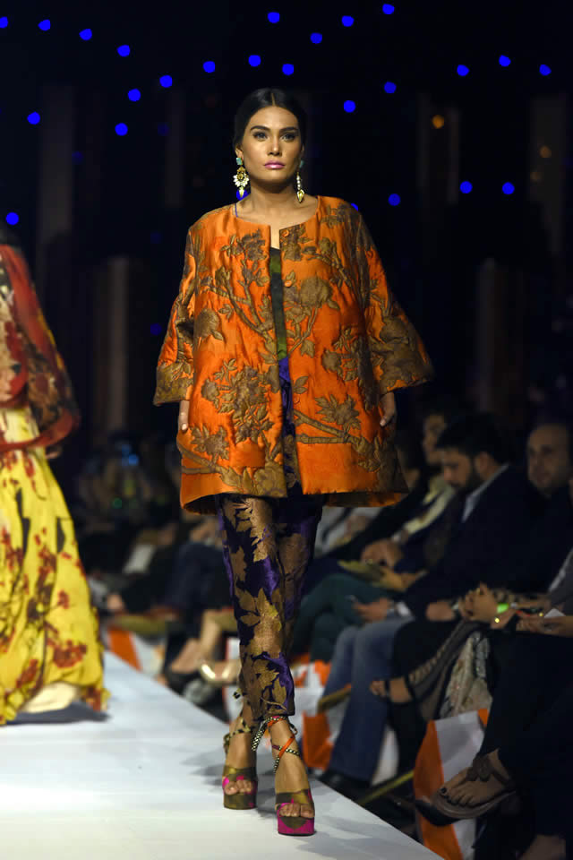 2015 Fashion Pakistan Week Sana Safinaz Latest Collection Images