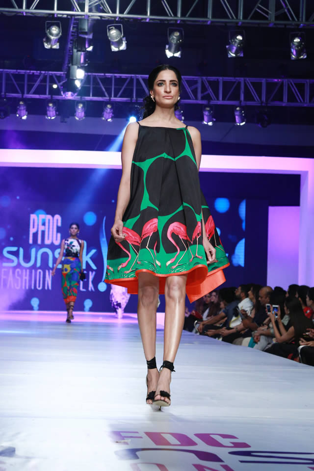 Sana Safinaz PFDC Sunsilk Fashion Week collection 2015 Photo Gallery
