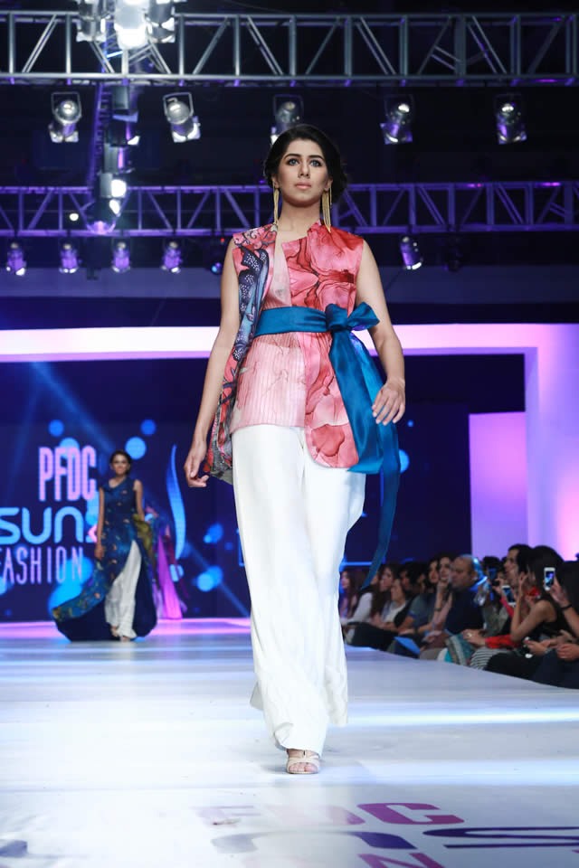 Sania Maskatiya PFDC Sunsilk Fashion Week collection 2015 Outfits