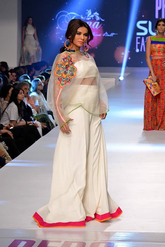 Teena by Hina Butt PFDC Sunsilk Fashion Week collection 2015 Outfits