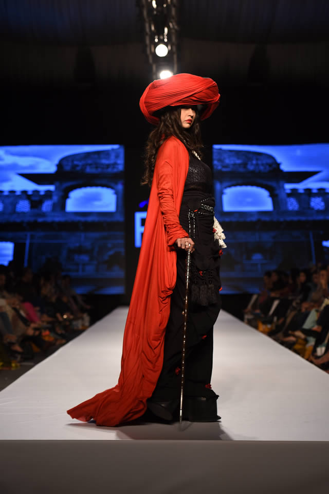 Telenor Fashion Pakistan Week Yousaf Bashir Qureshi Collection 2015 Pics