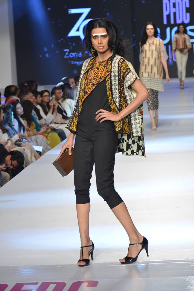 Zonia Anwaar PFDC Sunsilk Fashion Week collection 2015 Pictures