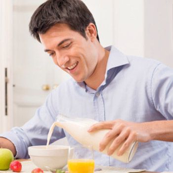 Skipping Breakfast May Increase Heart Attack Risk