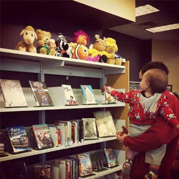 Building Kid's First Library - 10 Must Have Books