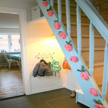 How to Decor Your Stairs In Summer