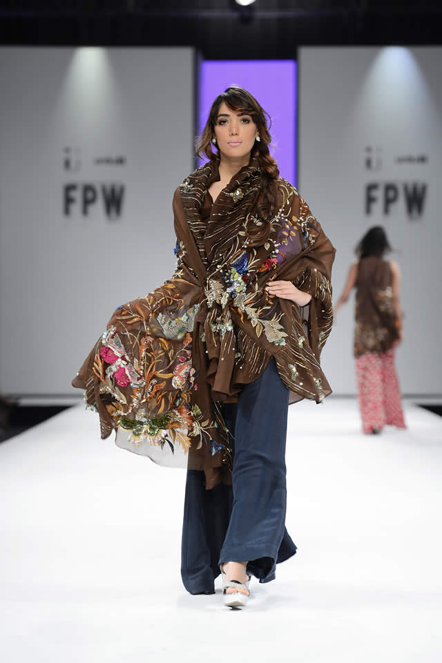 2017 Fashion Pakistan Week Nida Azwer Formal Collection Pictures