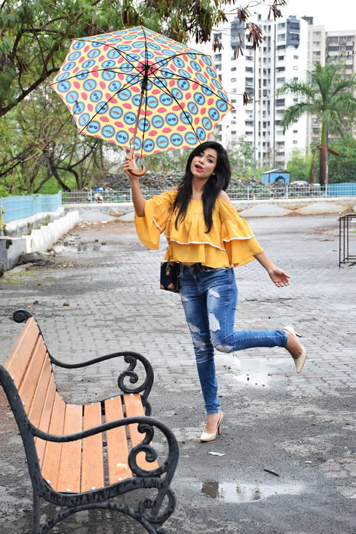 6 Accessories You Must Have During Monsoon
